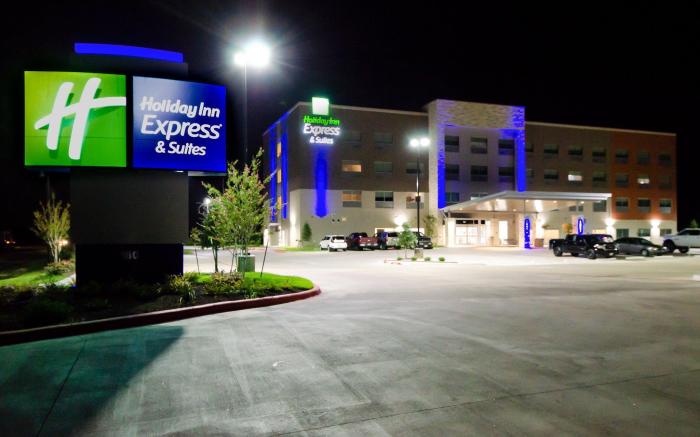 Holiday Inn Express And Suites Taylor By IHG