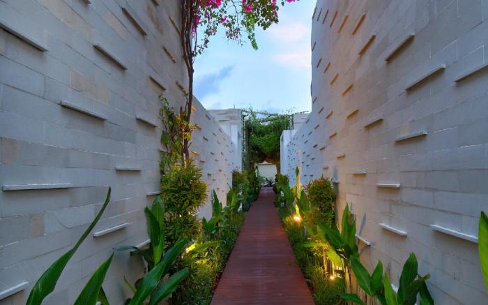 The Daha Luxury Villa