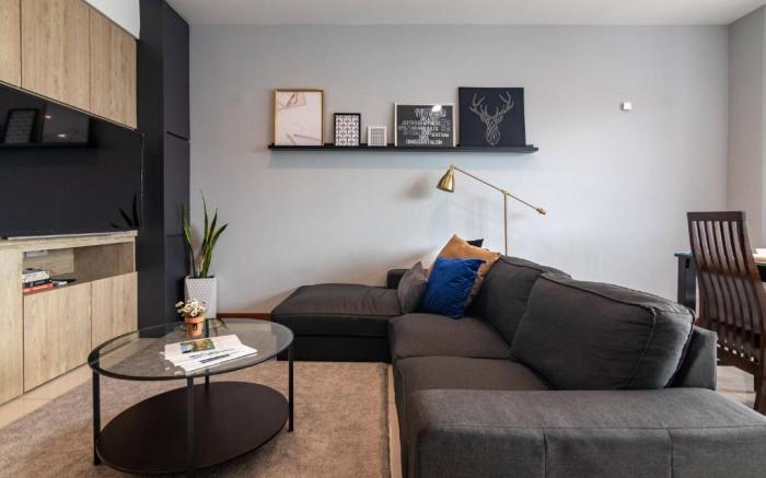 Maverick by ALV, 3BR Duplex Condo