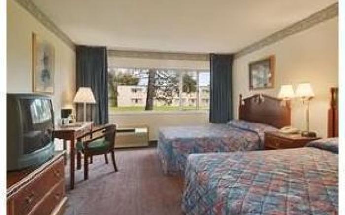 Tru by Hilton Williamsville Buffalo Airport