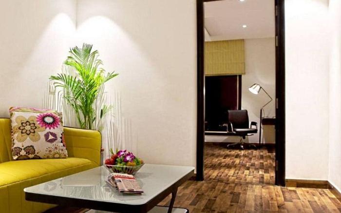 Hotel Joy Inn & Suites