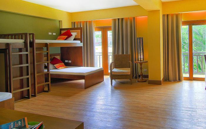 Boracay Tropics Resort