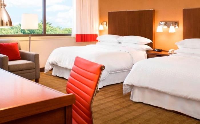 Four Points by Sheraton Surrey