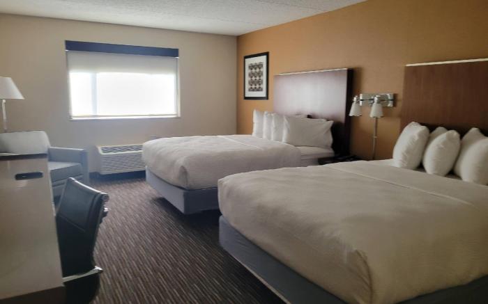 Royle Hotel Milwaukee Airport