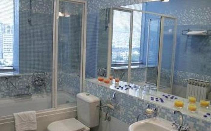 Radon Plaza Hotel