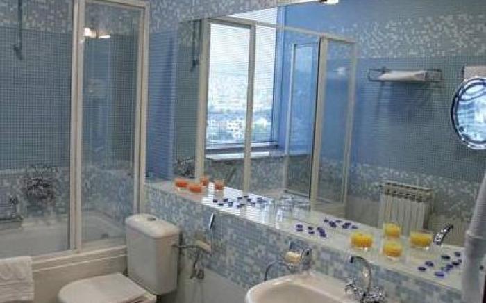 Radon Plaza Hotel