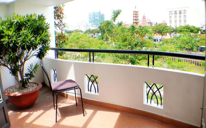 Riverhome Saigon Apartments
