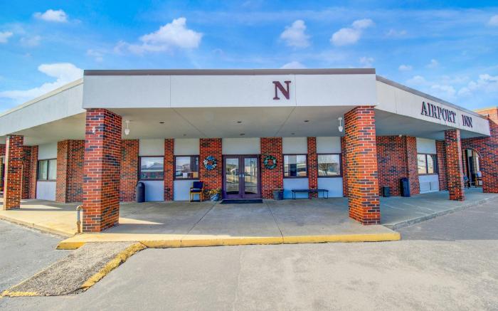 OYO Malden Airport Inn