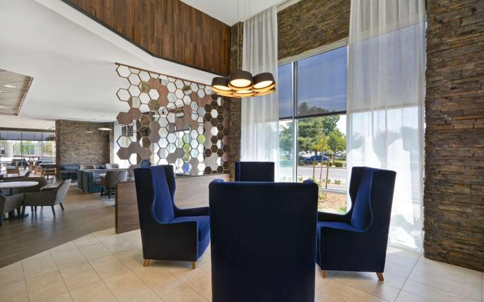 Hyatt Place Fresno