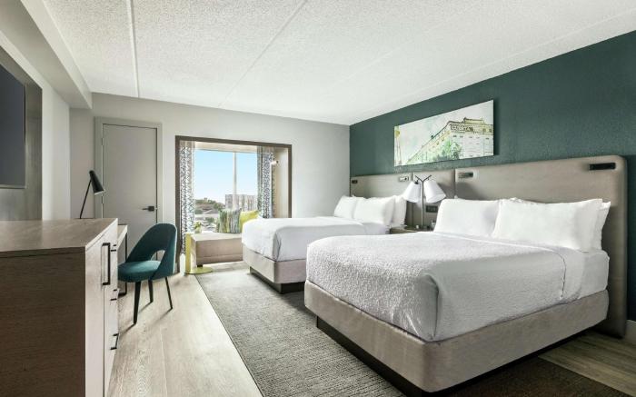 Hotel Alba Tampa, Tapestry Collection by Hilton