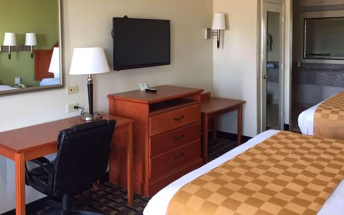 Motel 6 Tyler, TX