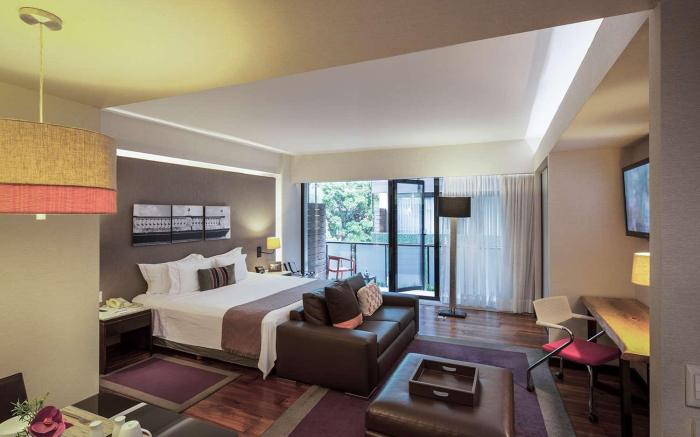 Las Suites Campos Eliseos