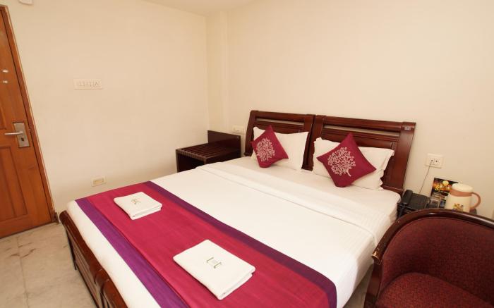 Lloyds Guest House Krishna Street - T Nagar