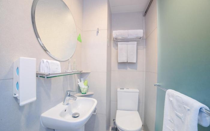 Hotel Ease Mong Kok