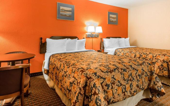 Days Inn by Wyndham Scottsboro AL