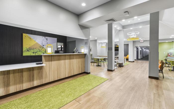 Spark by Hilton Abingdon I-81 near Fairgrounds