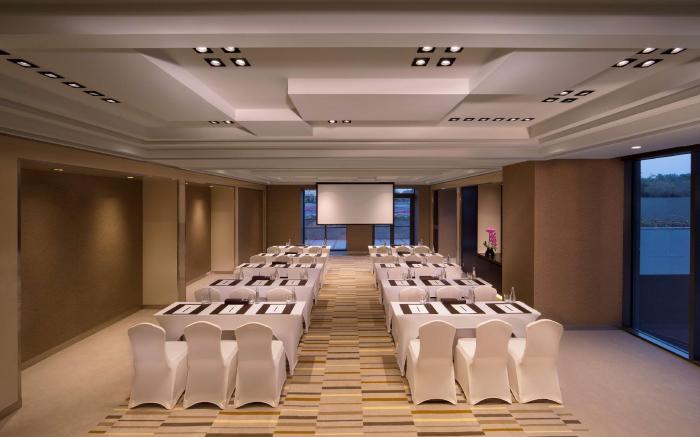Hyatt Regency Dubai Creek Heights