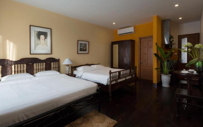 Centraltique Downtown - Bespoke Colonial House Near Hoan Kiem Lake