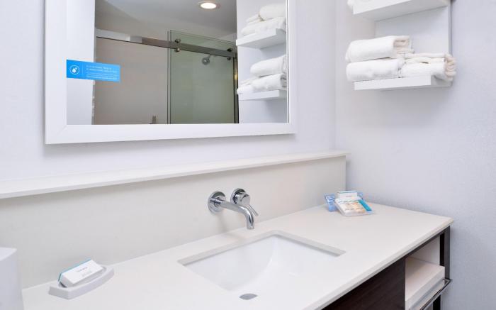 Hampton Inn Cedar Falls Downtown, IA
