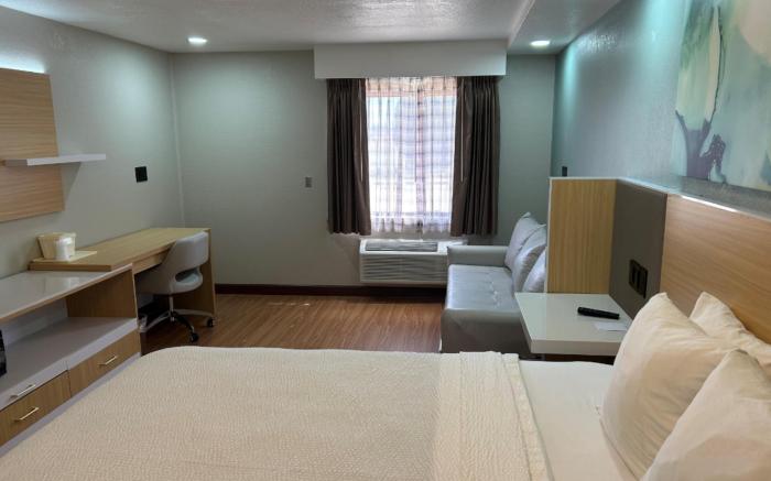 Wyndham Garden Salina Conference Center