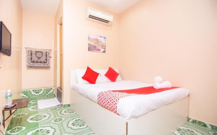 OYO 1224 Hotel Hajah Rohayah