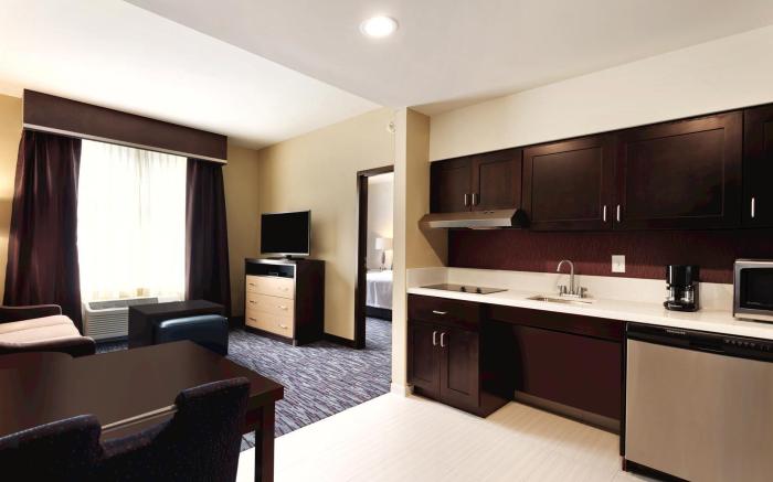 Homewood Suites by Hilton Mobile I-65/Airport Blvd