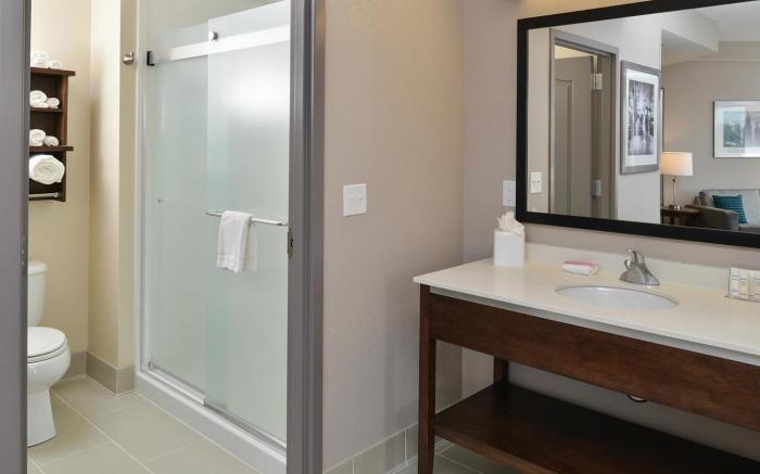 Hampton Inn & Suites Des Moines Downtown