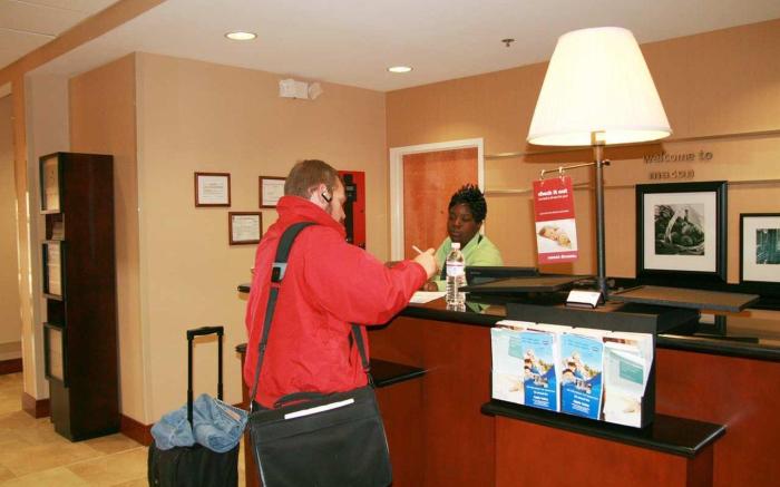 Hampton Inn and Suites Macon I 75 North