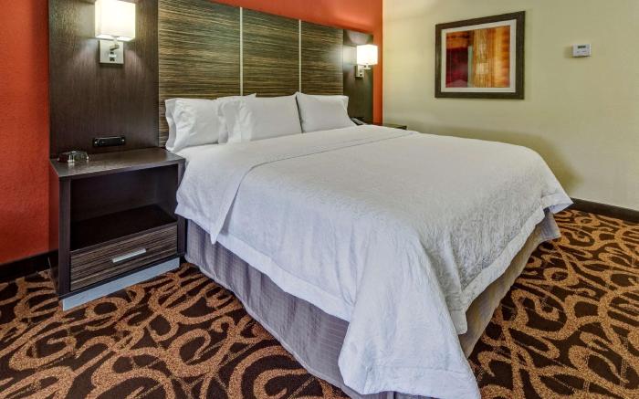 Hampton Inn Houston-Baytown