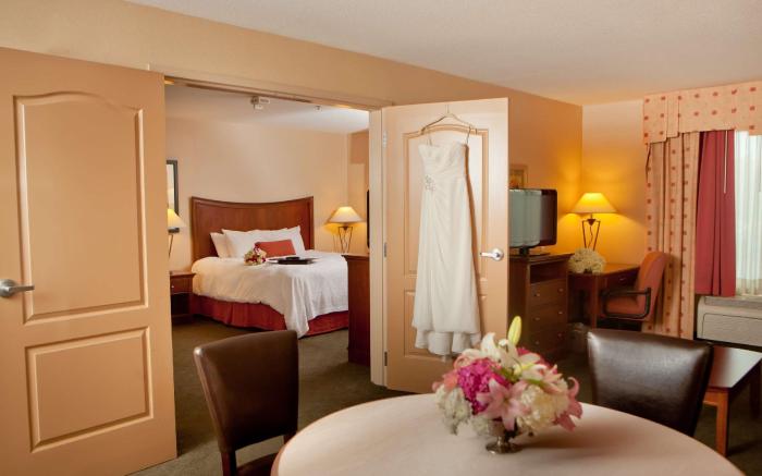 Hampton Inn and Suites Fresno