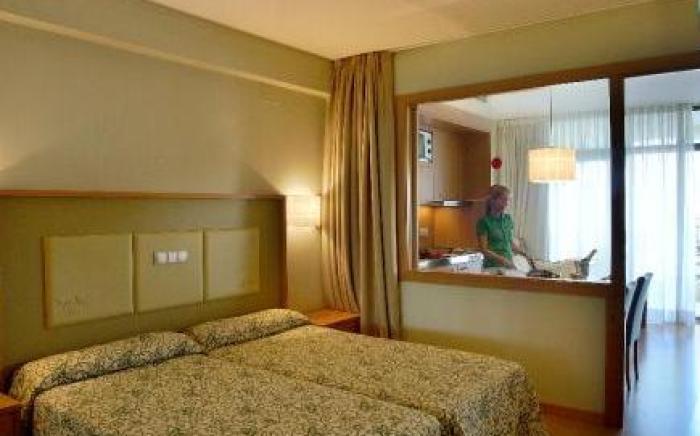 Evenia Olympic Suites