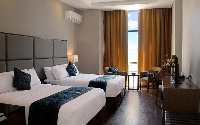 Golden Phoenix Hotel Manila 