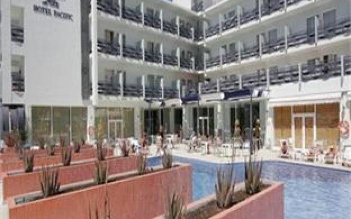 azuLine Hotel Pacific