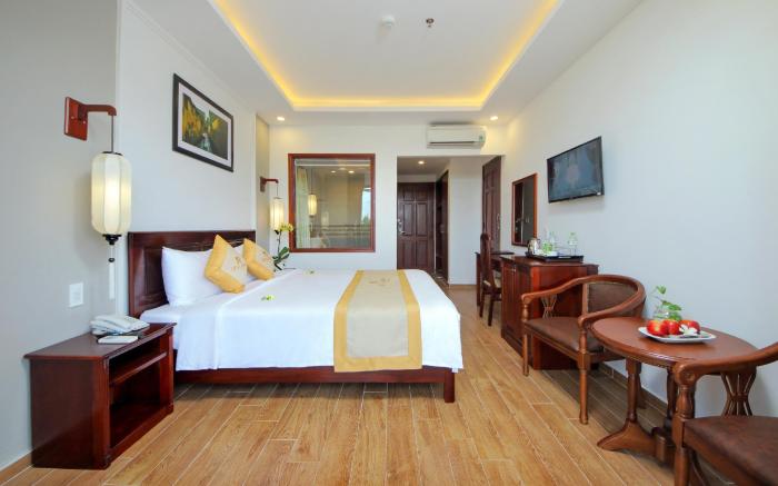 Uptown Hoi An Hotel
