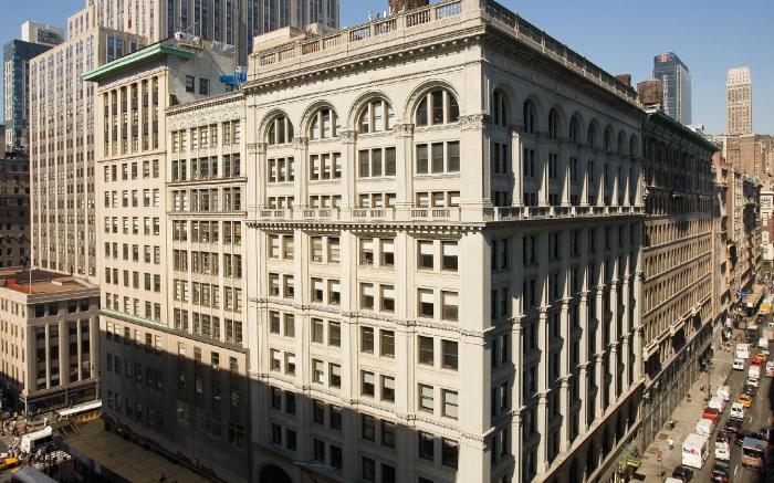 U Hotel Fifth Avenue