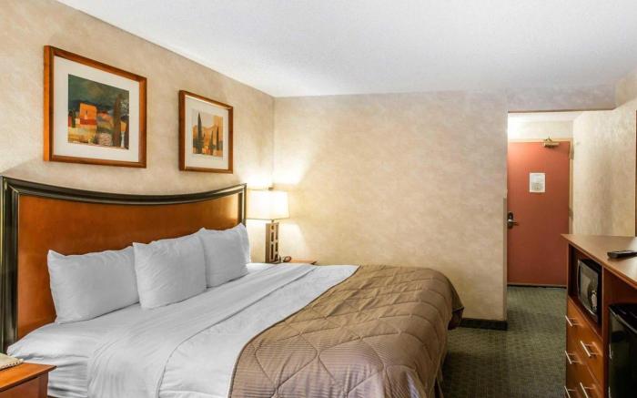 Quality Inn and Conference Center Greeley Downtown