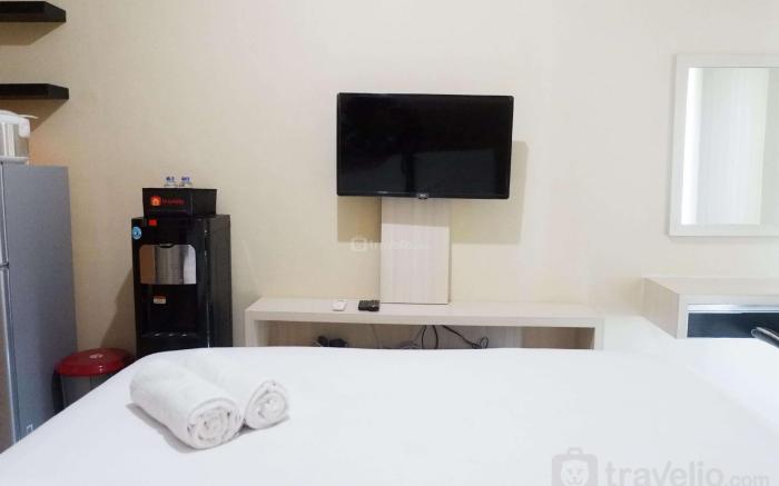 Clean Studio Apt at Orchard Supermall By Travelio