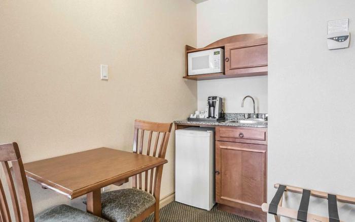 Quality Suites