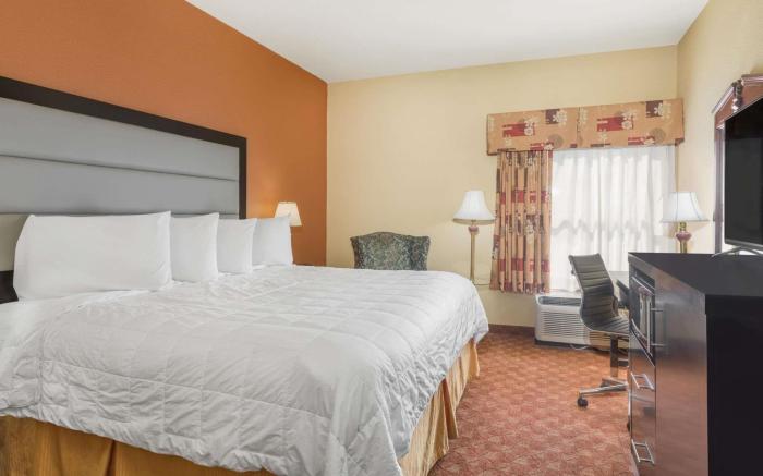 Baymont by Wyndham Fayetteville