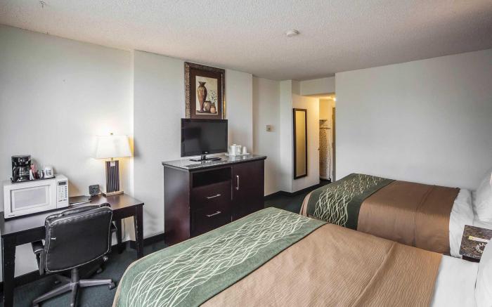 Comfort Inn & Suites