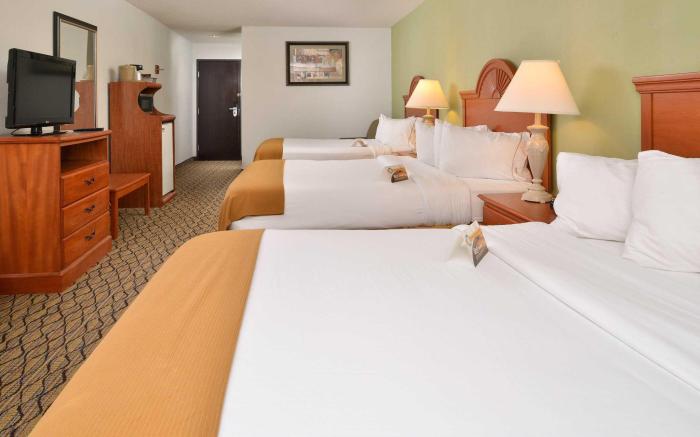 Quality Inn & Suites Jefferson City