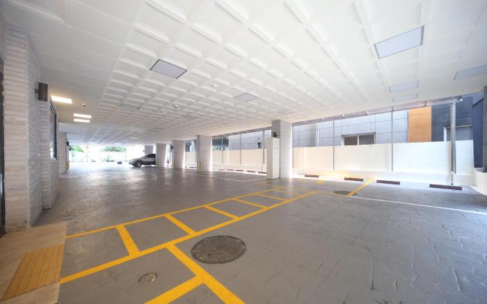 Brown-Dot Hotel Beomil