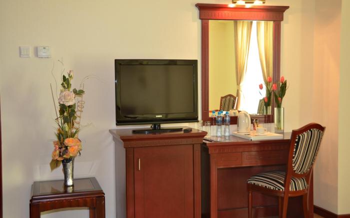 Pars International Hotel