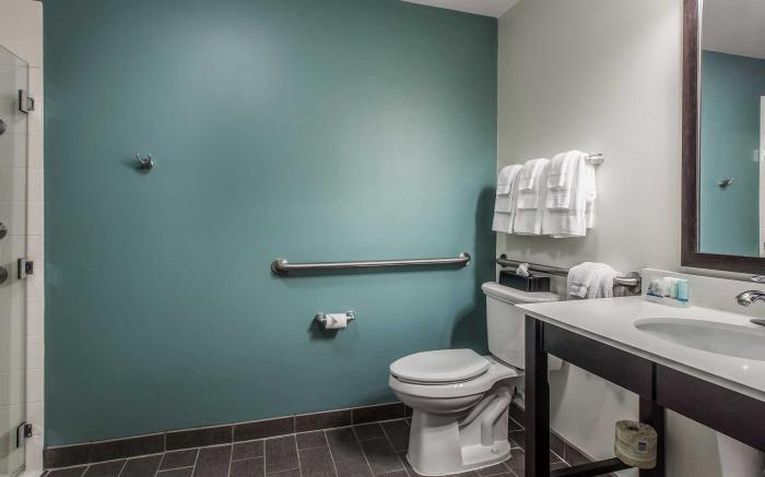 Sleep Inn & Suites