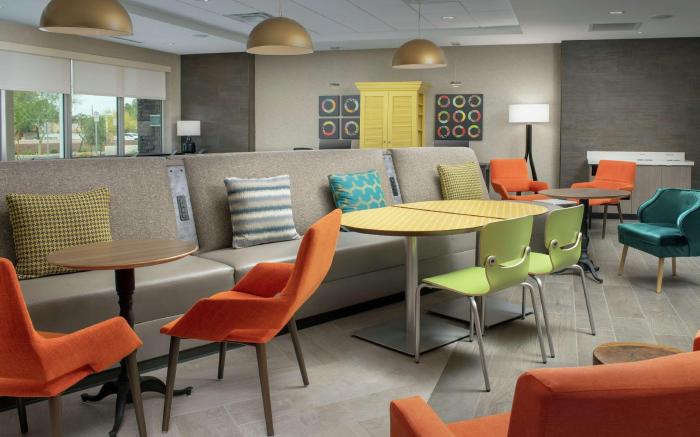Home2 Suites by Hilton Phoenix Airport South