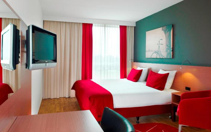 Park Plaza Amsterdam Airport Hotel