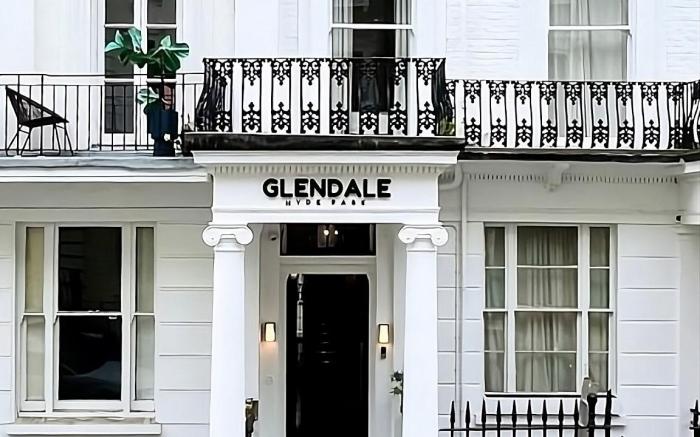 Glendale Hyde Park Hotel