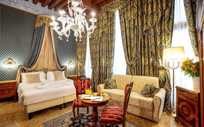 Hotel Al Ponte dei Sospiri