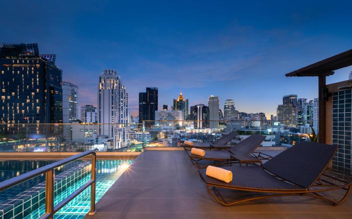Adelphi Suites Bangkok