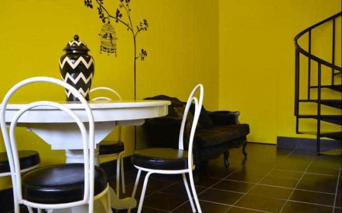 Deck Quarters - Mansfield, Victoria